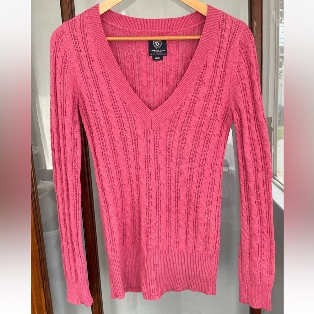 Vintage American Eagle Y2K Cable Knit Pink V Neck Sweater Size Medium Preppy